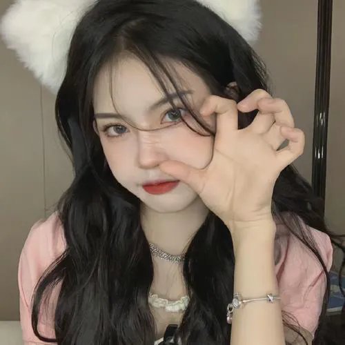 彩鸾春色